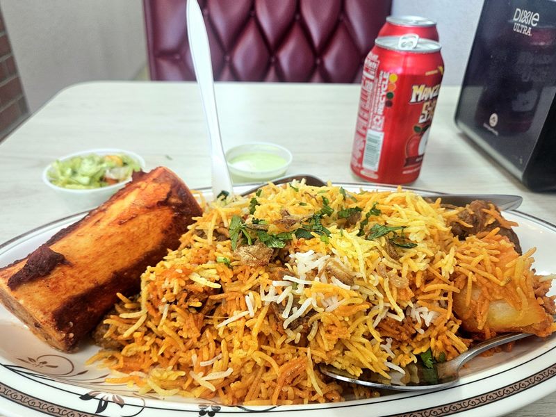 A&N's Halal Kitchen food